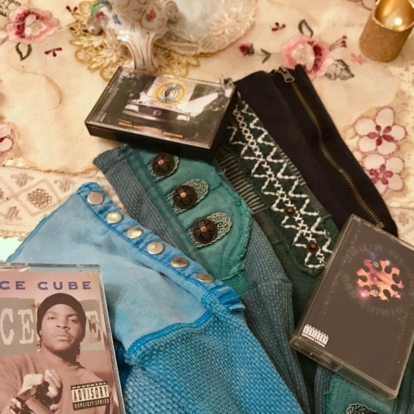 Styles upon Styles๐๐๐ - Picture 4 of 6